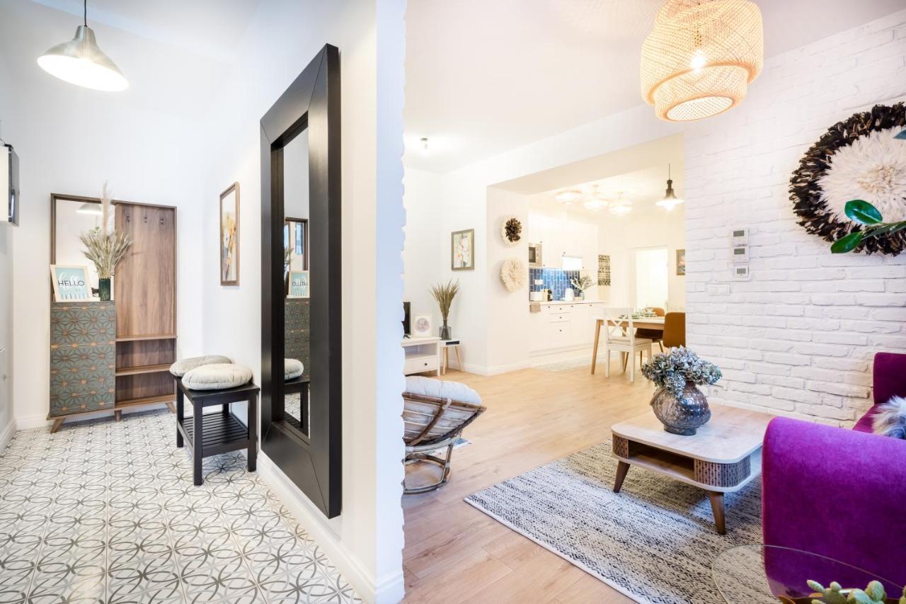 Roomli Boho Chic Apartments Budapest Luaran gambar